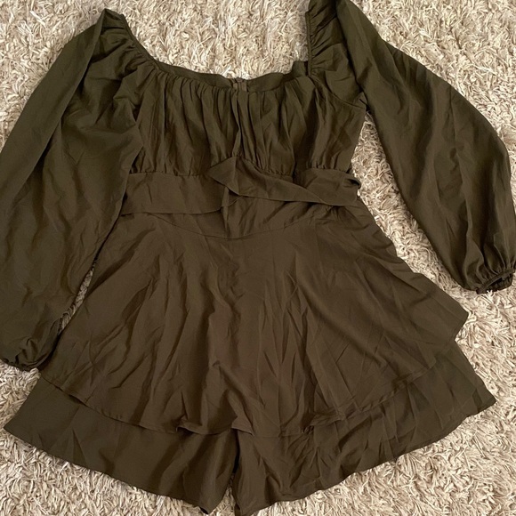 Lyaner Pants - Lyane Olive Green Off-Shoulder Romper